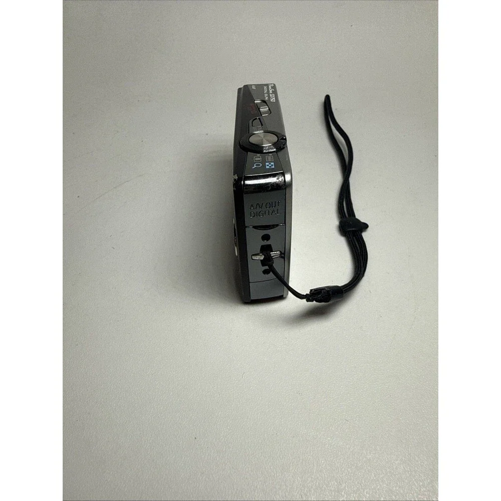 Canon PowerShot SD750 Digital ELPH Camera Silver Works, Missing Battery Door